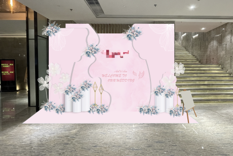 源文件下載【享設計】搜索編號：58520025934057891【粉絲婚禮舞臺留影區堆頭美陳】