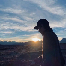 爱做梦的皮皮龙头像