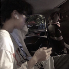 等一束花开头像