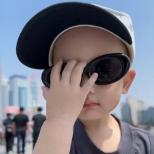 阿杰杰杰杰头像
