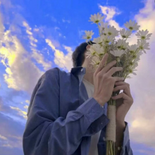 钞票多多张先生头像