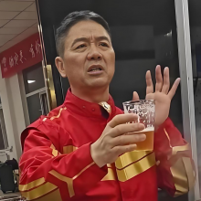 郝????头像