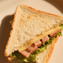 老军医坐诊头像